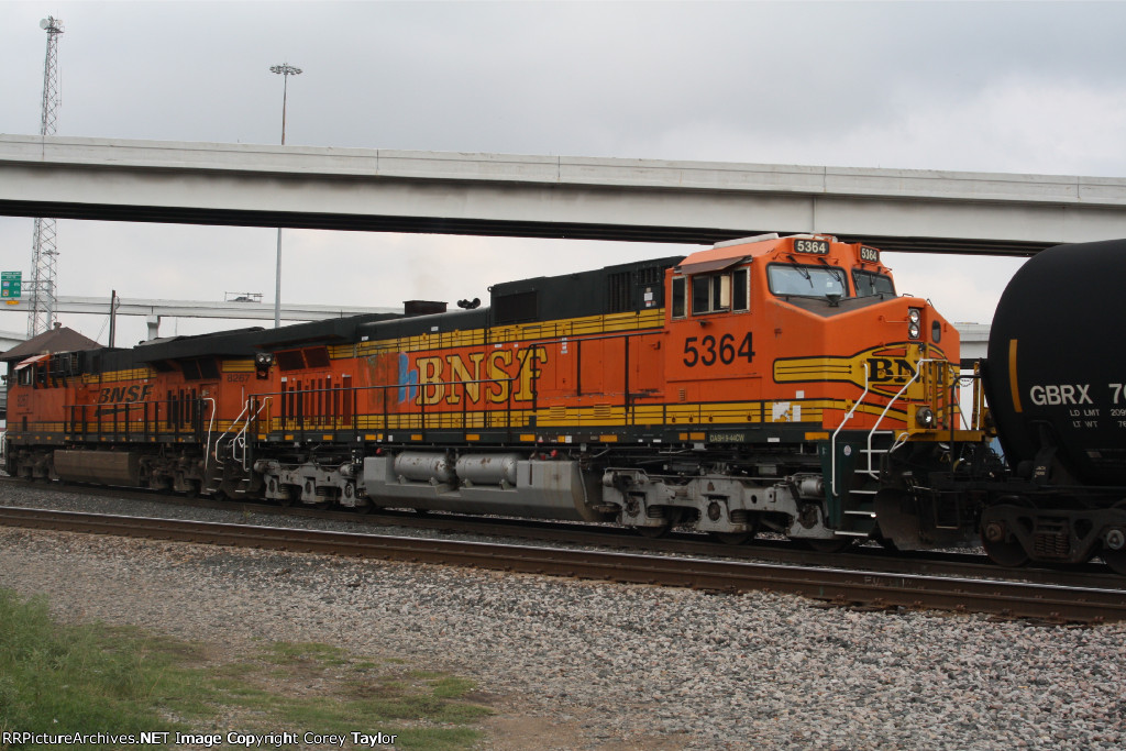 BNSF 5364